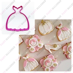 Plastik Kalıp Cindrella Elbise; 9*8,3 cm (1)