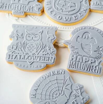 Plastik kalıp HALLOWEEN GREETINGS-1; 7,85*7,4 cm - 2