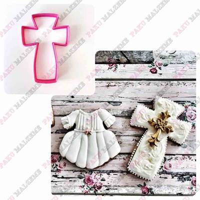 Plastik Kalıp Uzun Haç; 11*8 cm - 1