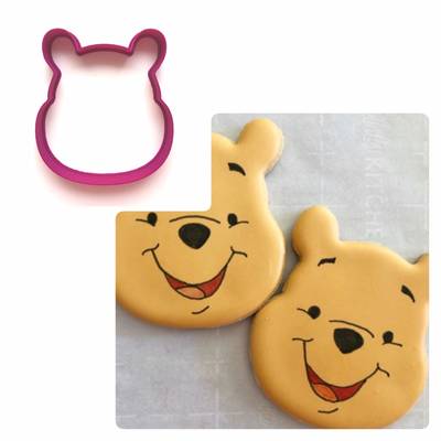 Plastik kalıp Winnie the Pooh; 8,5*7,5 cm - 1