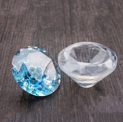 Silikon kalıp 3 boyutlu Pırlanta; 6,1 cm - 1