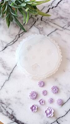 Silikon Minyatür Çiçekler-1; 6,5*6,5 cm - 1
