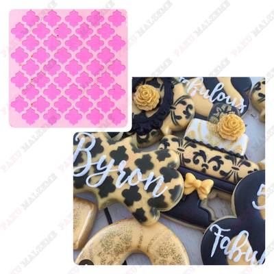 Stencil Quatrefoil; 15*15 cm - 1